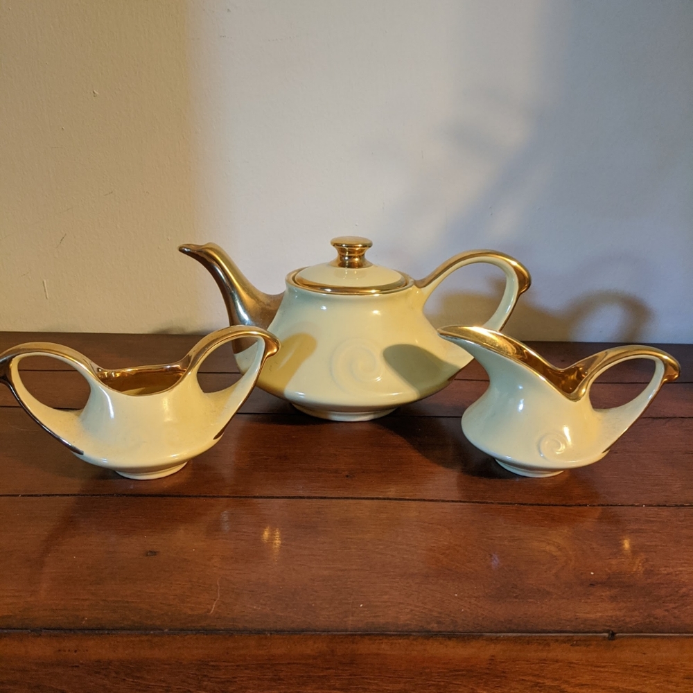 **VINTAGE** tea set w/ 24K gold trim